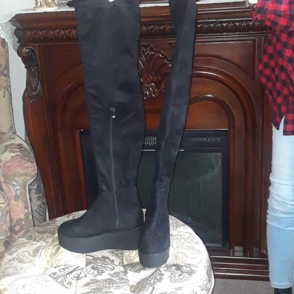 THIGH HIGH VEGAN SUEDE BOOTS